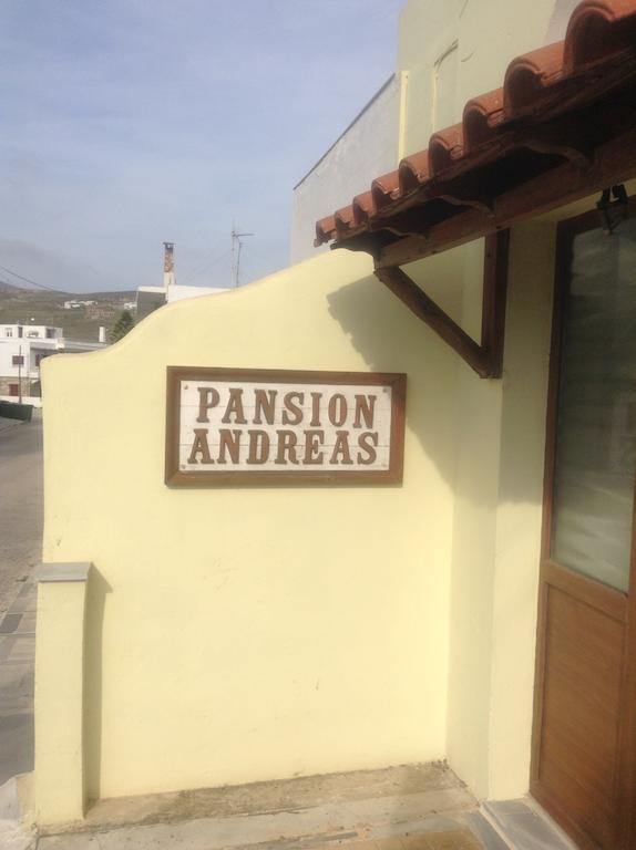 Pansion Andreas Appartamento Tínos Esterno foto